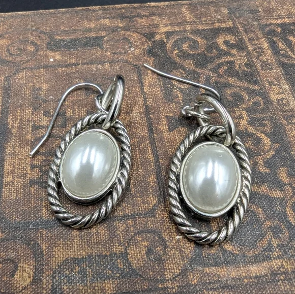 Silver Pearl Dangle Earrings - Picture 2 of 3